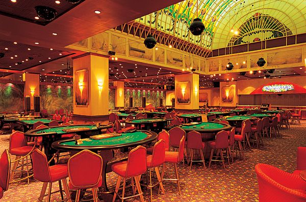 PKR Slots Live Casino